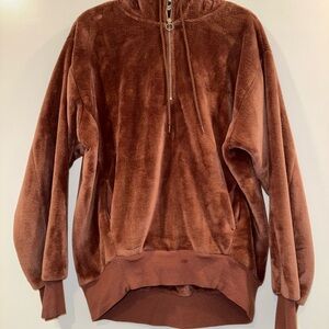 Express Women’s Zip Up Sweater in Rich Burgundy